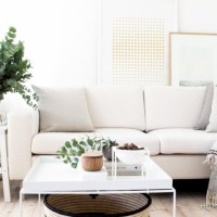 Hermosa casa nórdica en blanco