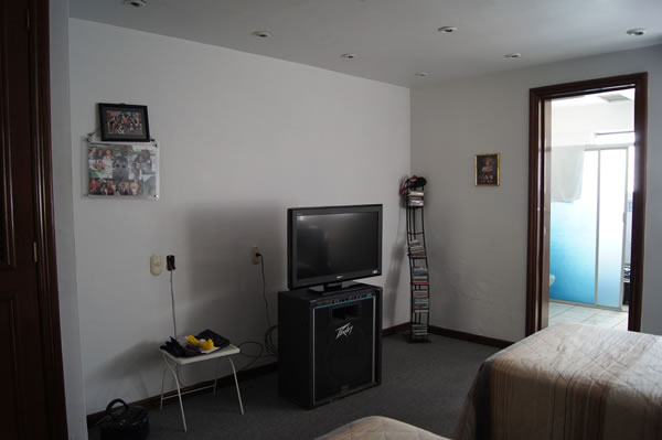 Recámara masculina antes | Casa Haus