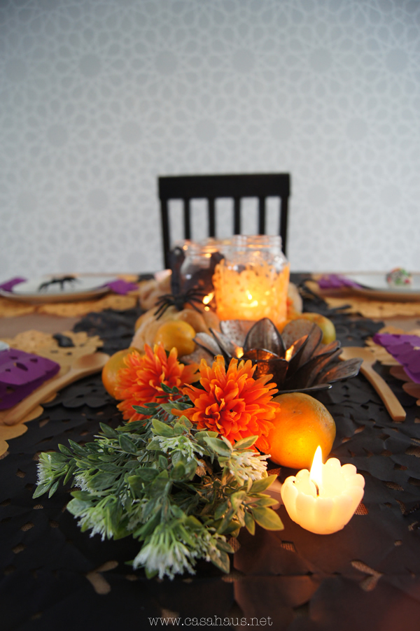 Halloween and Day of Dead tablesetting // Mesa de Halloween y Día de Muertos // Casa Haus
