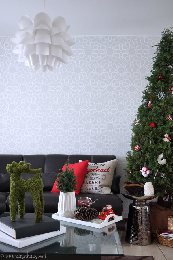 Our living room Christmas tree // Nuestro árbol de Navidad en la sala // Casa Haus