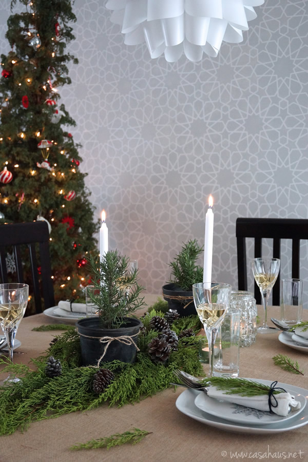 Rustic Christmas table setting // Mesa rústica para Navidad // Casa Haus