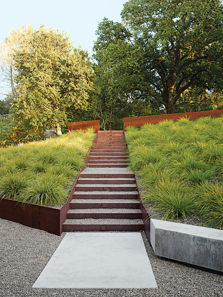Xeriscaping: water wise modern gardens / Xerojardinería: jardines que consumen poca agua // casahaus.net