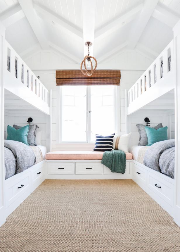 Kids shared bedroom / Habitación infantil compartida