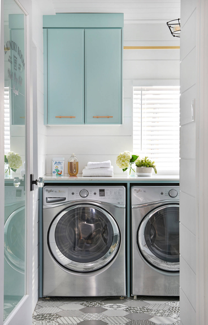 15 small laundry room ideas / 15 ideas para un cuarto de lavado chiquito - Casa Haus Decor