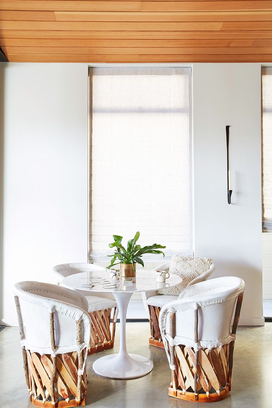 Mexappeal - Cómo decorar tu casa con equipales / Mexappeal - Decorating with equipale chairs - Casa Haus Deco