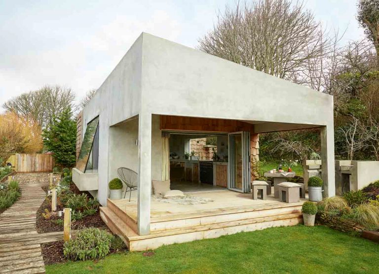 La casa de concreto: Hermoso hogar estilo rústico moderno